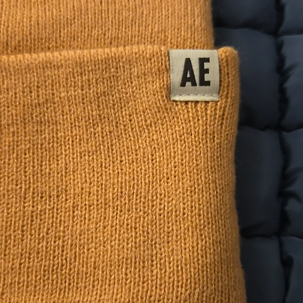 New AE American Eagle Knit Workwear Beanie Light Pink Unisex One Size